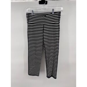 Athleta Ace Capri Striped Leggings Black White Athletic Workout‎ Activewear